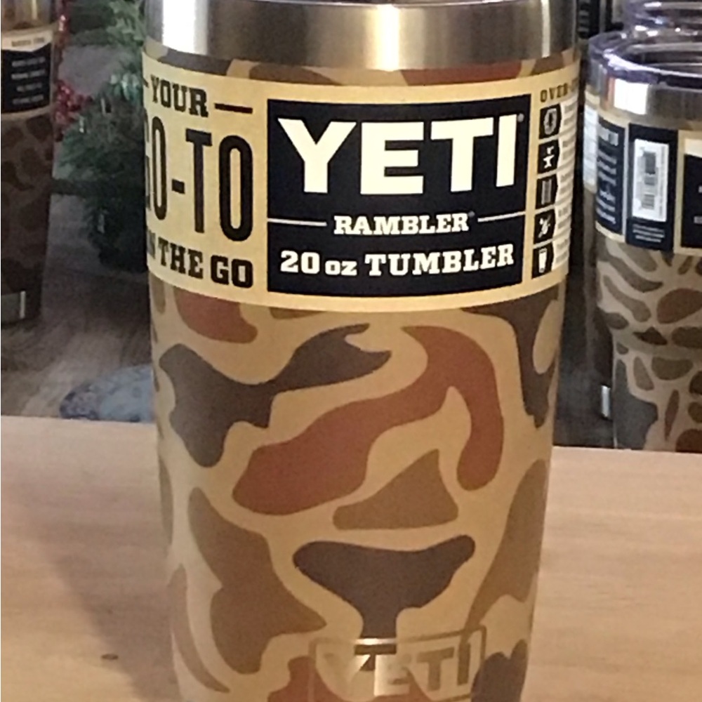 COPY - Brand New Yeti Rambler 20oz Tumbler Wetlands Camo